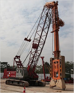 FUWA 80Ton Crane